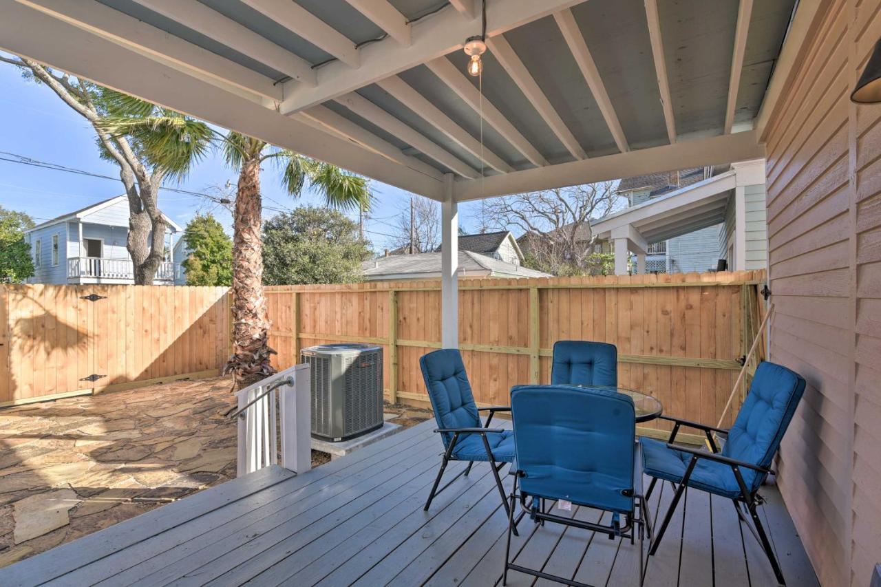 Bright Galveston Cottage Close To Beach And Strand Eksteriør billede